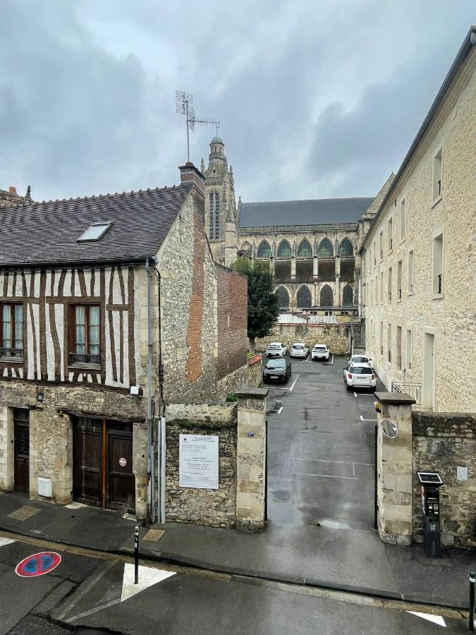 Appartement Le Logis Des Remparts - Hyper Centre à Compiègne Extérieur photo
